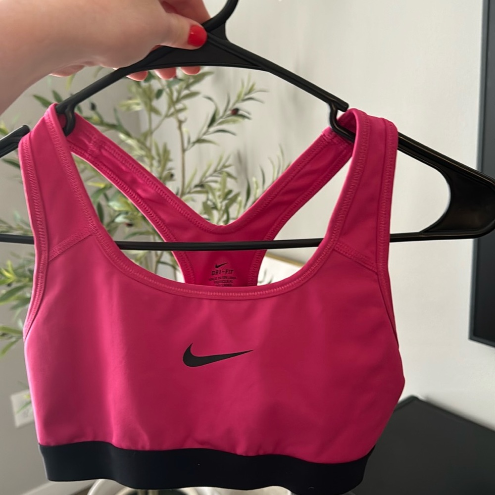 Nike Sports Bra • Size S